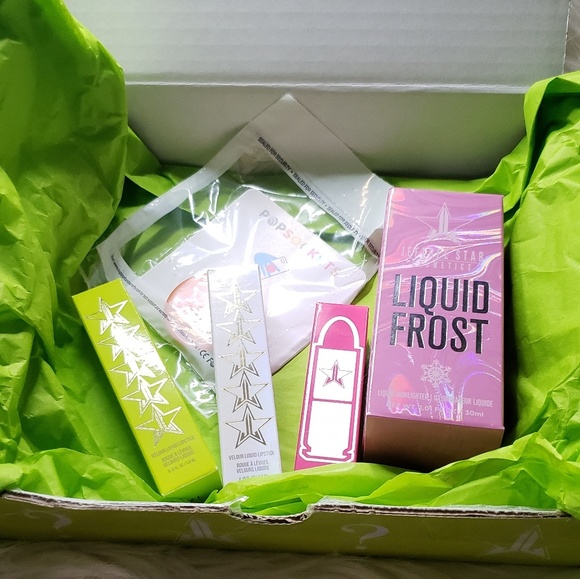 *Limited Edition* Jeffreestar Liquid Lipstick - Picture 5 of 5